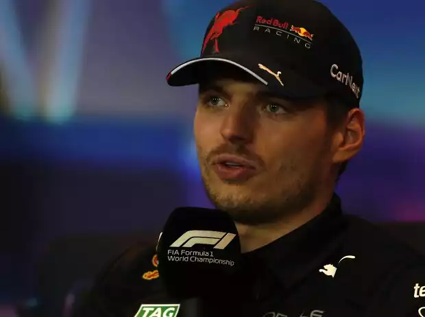 Formel-1-Fahrer Max Verstappen in der Pressekonferenz in Abu Dhabi 2022 Titel-Bild zur News: Formel-1-Fahrer Max Verstappen in der Pressekonferenz in Abu Dhabi 2022