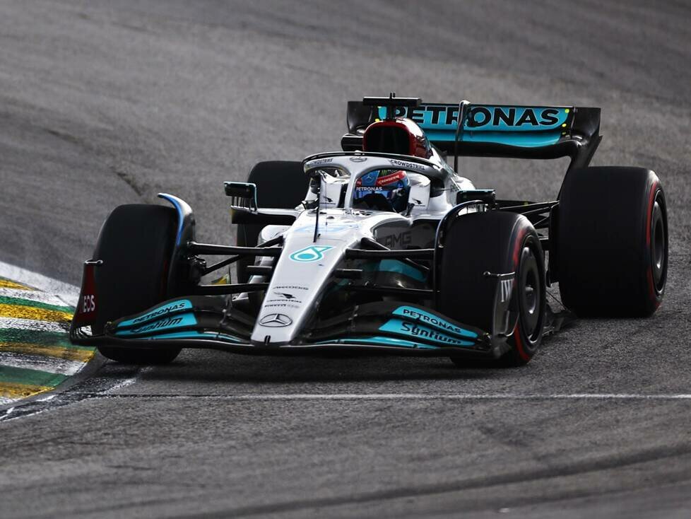 George Russell im Mercedes W13 in der Formel-1-Saison 2022 in Brasilien