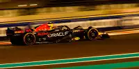 Sergio Perez im Red Bull RB18 beim Freitagstraining der Formel 1 2022 in Abu Dhabi