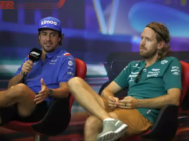 Fernando Alonso, Sebastian Vettel Titel-Bild zur News: Fernando Alonso, Sebastian Vettel