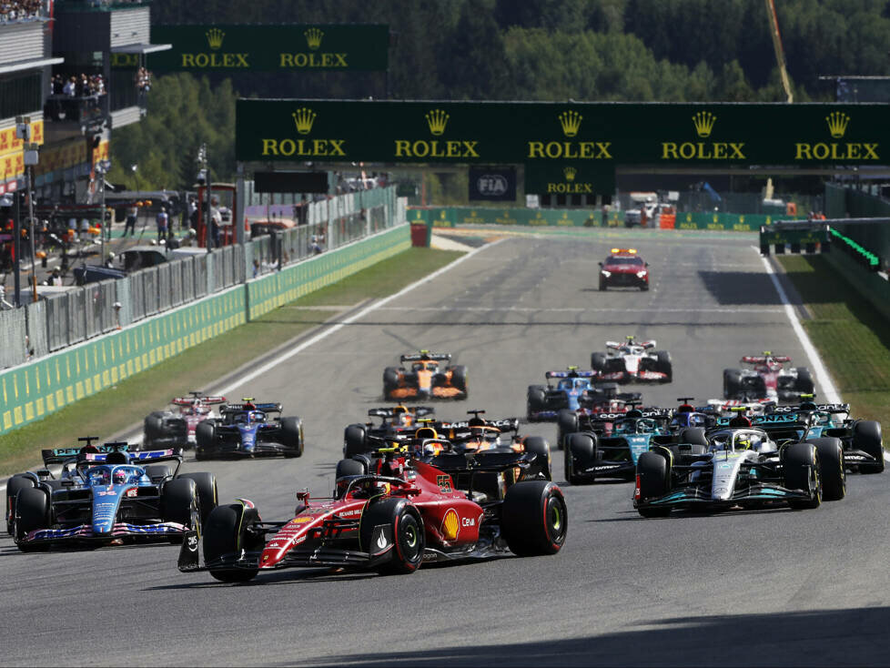 Carlos Sainz, Max Verstappen, Lewis Hamilton, Fernando Alonso, George Russell