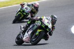 Alex Lowes vor Jonathan Rea 