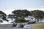 Jonathan Rea vor Toprak Razgatlioglu