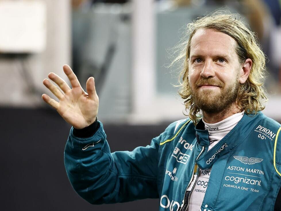 Sebastian Vettel nach seinem letzten Rennen in der Formel 1 2022 in Abu Dhabi