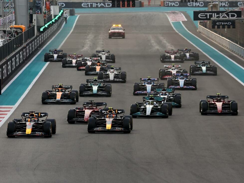 Formel-1-Start 2022 beim Finalrennen in Abu Dhabi