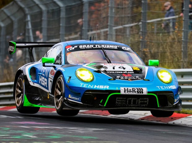 EMA und Manthey setzten bei NLS8 einen Porsche auf der Nürburgring-Nordschleife ein