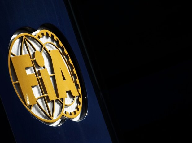 Titel-Bild zur News: FIA-Logo