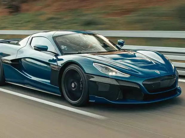 Rimac Nevera ist das schnellste Serien-Elektroauto der Welt Titel-Bild zur News: Rimac Nevera ist das schnellste Serien-Elektroauto der Welt