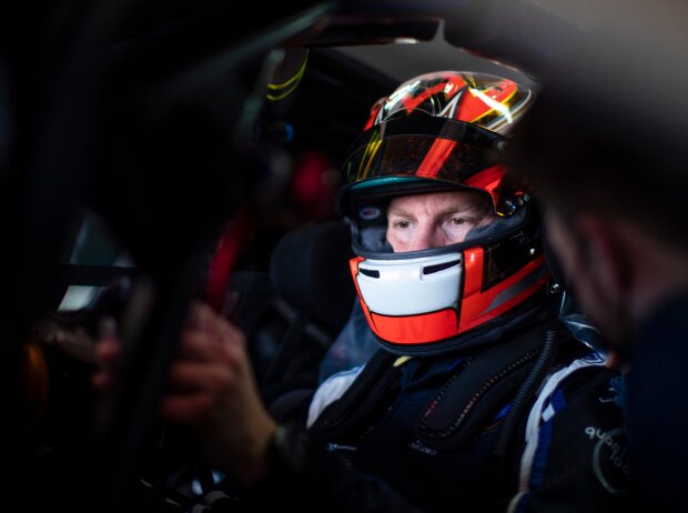 Mercedes-Chefstratege James Vowles bei der Asian Le-Mans-Serie Mercedes-Chefstratege James Vowles bei der Asian Le-Mans-Serie