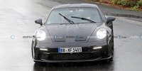 Bild zum Inhalt: Porsche 911 ST (2023) zeigt sich auf neuen Erlkönigbildern