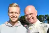 Bild zum Inhalt: Kevin Magnussen und Vater Jan zusammen bei den 24h Daytona 2023