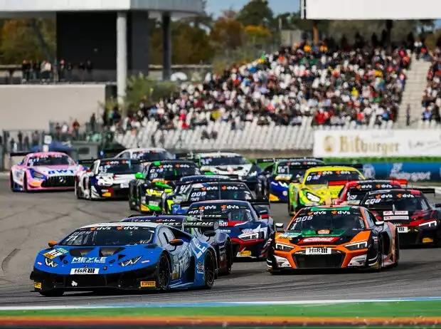 Titel-Bild zur News: Die Saison 2022 des ADAC GT Masters ist im Kasten
