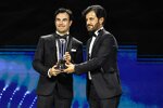 Sergio Perez (Red Bull) und FIA-Präsident Mohammed bin Sulayem