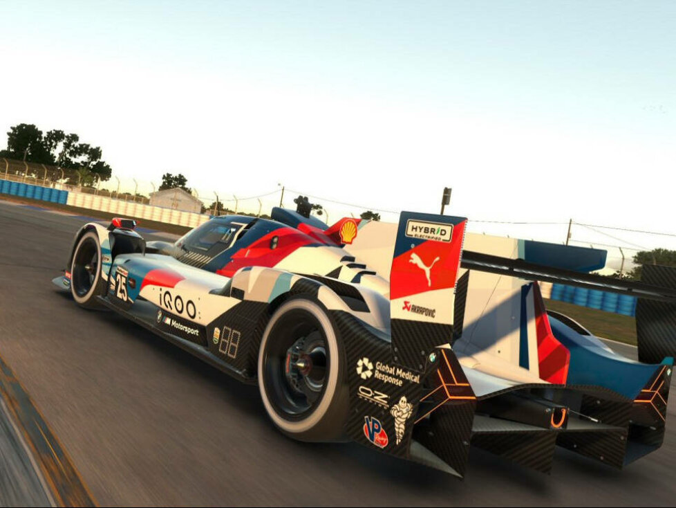 iRacing