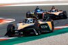 Bild zum Inhalt: Formel-E-Test für 2023 in Valencia: Jake Hughes gewinnt Rennsimulation