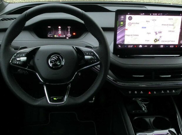 Cockpit des Skoda Enyaq RS