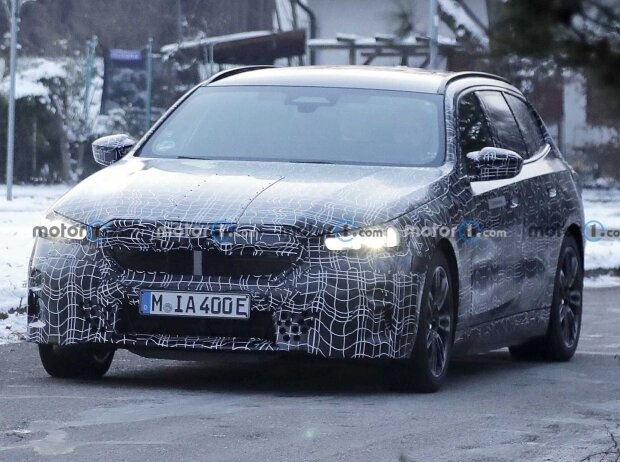 Titel-Bild zur News: Neuer BMW 5er Touring (Erlkönigaufnahmen)