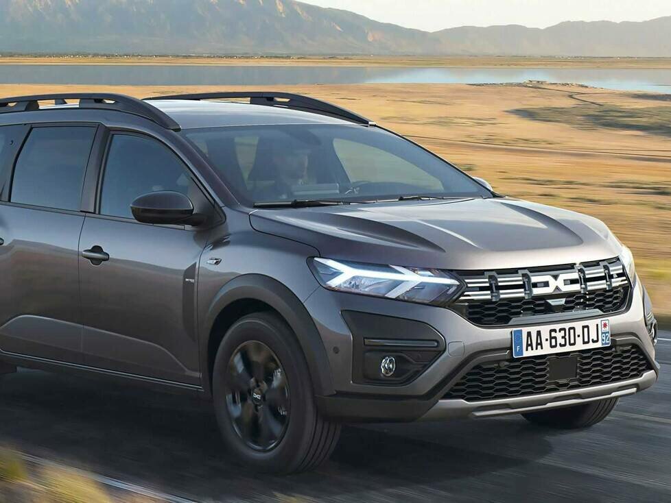 Dacia Jogger Hybrid (2023)