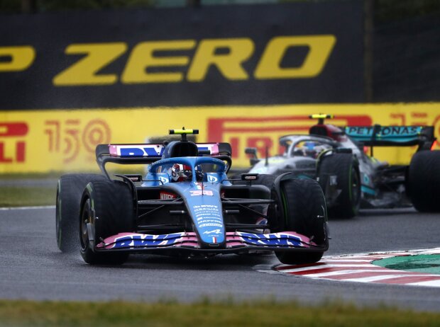 Titel-Bild zur News: Esteban Ocon, Lewis Hamilton