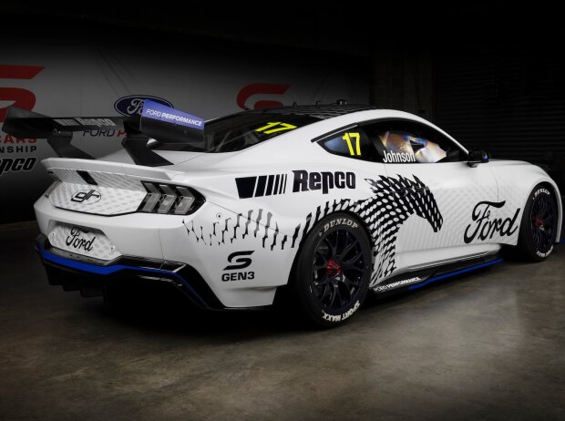 Die Gen3 der Supercars Australia setzt auf einen stehenden Einheitsflügel Die Gen3 der Supercars Australia setzt auf einen stehenden Einheitsflügel
