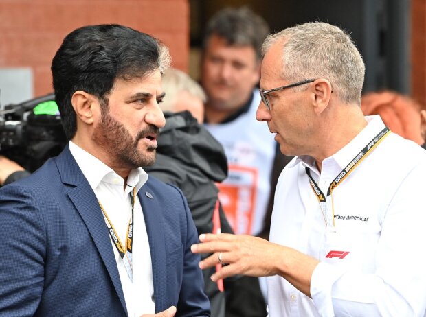 Titel-Bild zur News: FIA-Präsident Mohammed bin Sulayem und Formel-1-Boss Stefano Domenicali