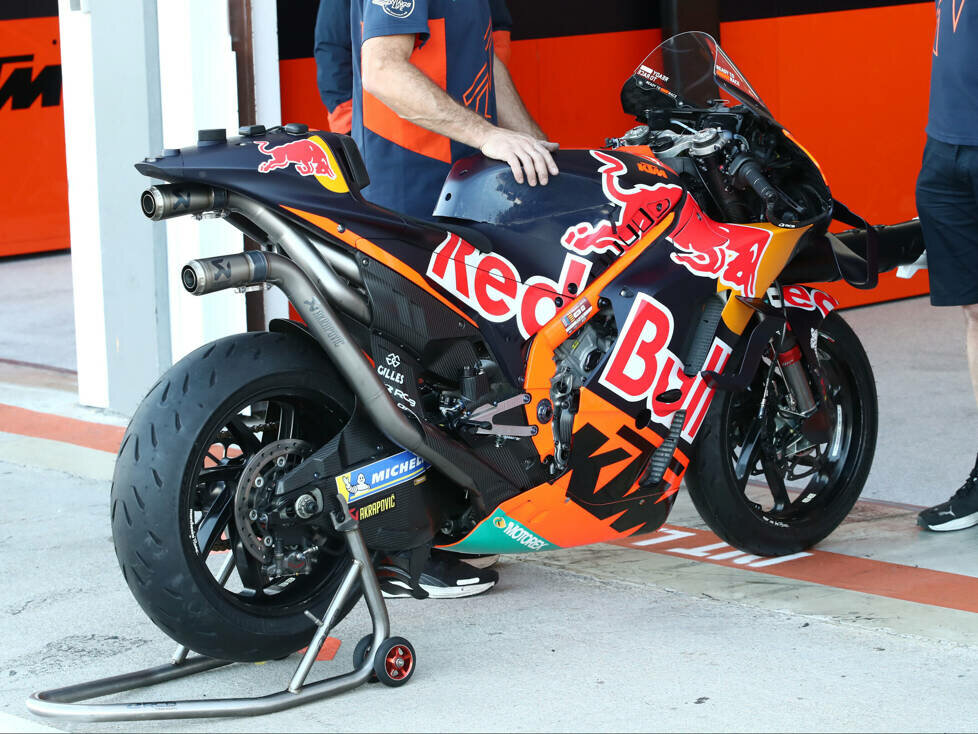 KTM RC16