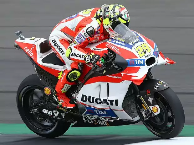 Andrea Iannone Titel-Bild zur News: Andrea Iannone