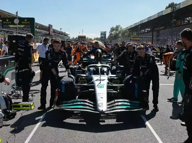 George Russell (W13) in der Startaufstellung beim Formel-1-Rennen in Monza Titel-Bild zur News: George Russell (W13) in der Startaufstellung beim Formel-1-Rennen in Monza