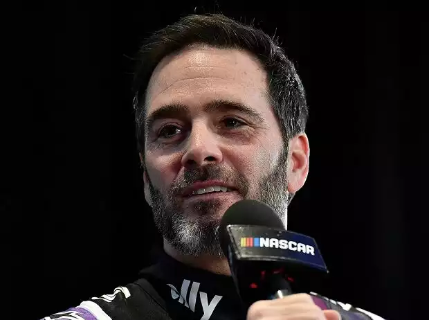 Titel-Bild zur News: Jimmie Johnson, Maro Engel