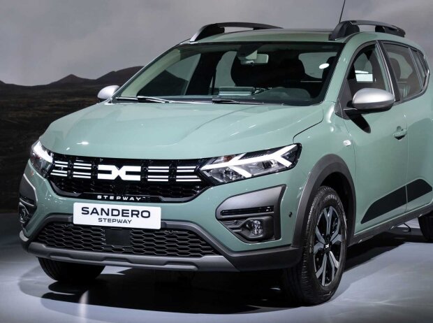 Dacia Sandero Stepway (2023) Dacia Sandero Stepway (2023)