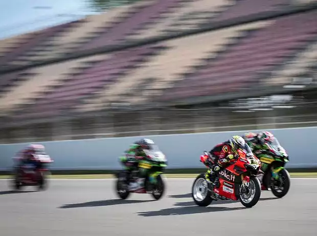 WSBK Start Titel-Bild zur News: WSBK Start