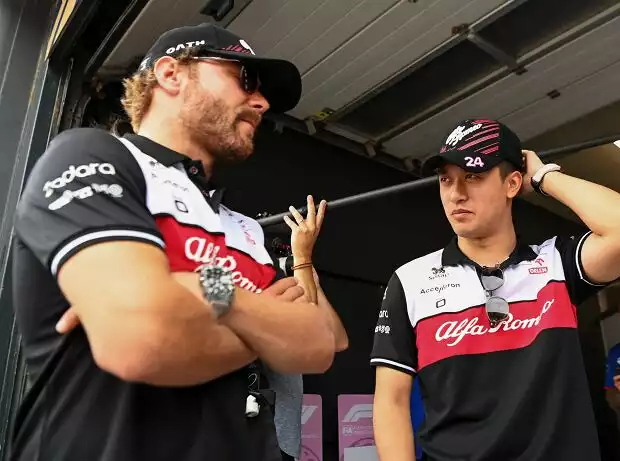 Guanyu Zhou, Valtteri Bottas Titel-Bild zur News: Guanyu Zhou, Valtteri Bottas