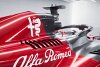 Bild zum Inhalt: Überrollbügel schon auf 2024 angepasst: Alfa Romeo reagiert auf Zhou-Unfall