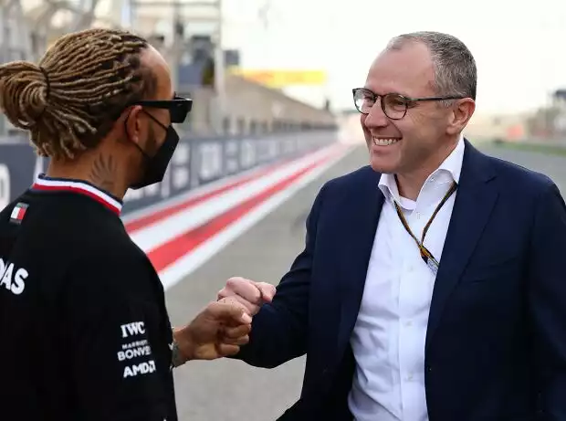 Lewis Hamilton, Stefano Domenicali Titel-Bild zur News: Lewis Hamilton, Stefano Domenicali