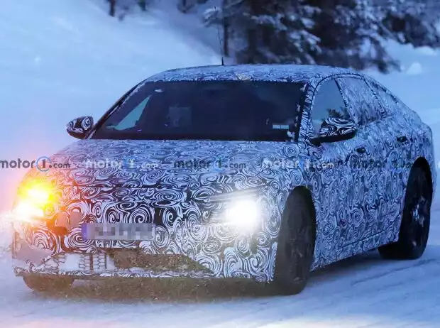 Audi RS6 E-Tron Spionagefotos Titel-Bild zur News: Audi RS6 E-Tron Spionagefotos