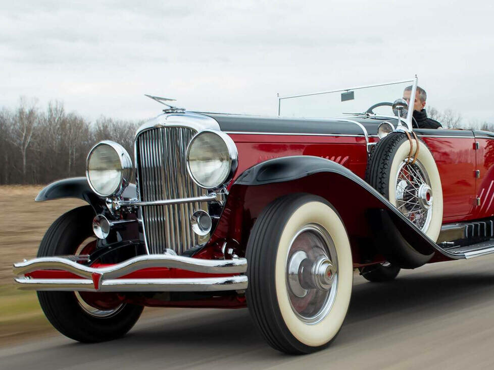 Duesenberg Model J 'Disappearing Top' Convertible Coupe by Murphy (1931)