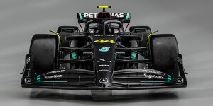Neuer Mercedes W14 ganz in Schwarz präsentiert: Zurück an die Spitze?