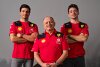 Bild zum Inhalt: Leclerc und Sainz erklären: So macht sich der neue Ferrari-Teamchef Vasseur