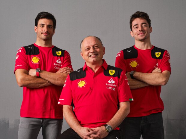 Carlos Sainz, Fred Vasseur and Charles Leclerc of Ferrari