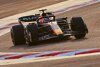 Bild zum Inhalt: F1-Tests Bahrain: Max Verstappen fährt Konkurrenz auf und davon