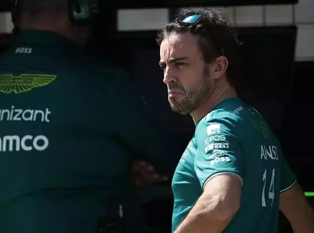 Titel-Bild zur News: Fernando Alonso (Aston Martin)