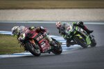 Alvaro Bautista vor Jonathan Rea