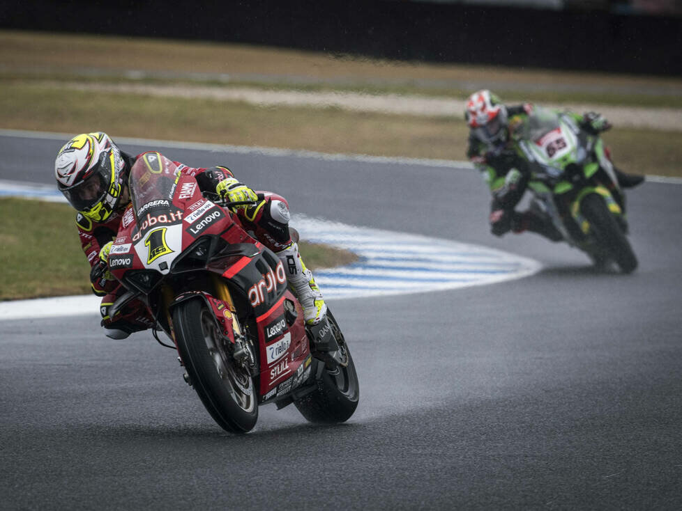 Alvaro Bautista; Jonathan Rea