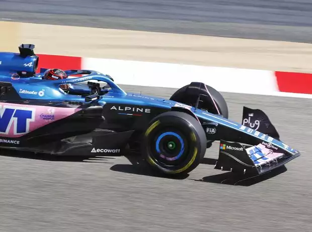 Titel-Bild zur News: Esteban Ocon im Alpine A523 bei den Formel-1-Tests 2023 in Bahrain
