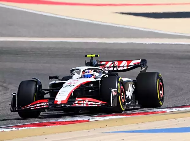 Nico Hülkenberg (Haas VF-23) bei den Formel-1-Testfahrten in Bahrain 2023 Titel-Bild zur News: Nico Hülkenberg (Haas VF-23) bei den Formel-1-Testfahrten in Bahrain 2023