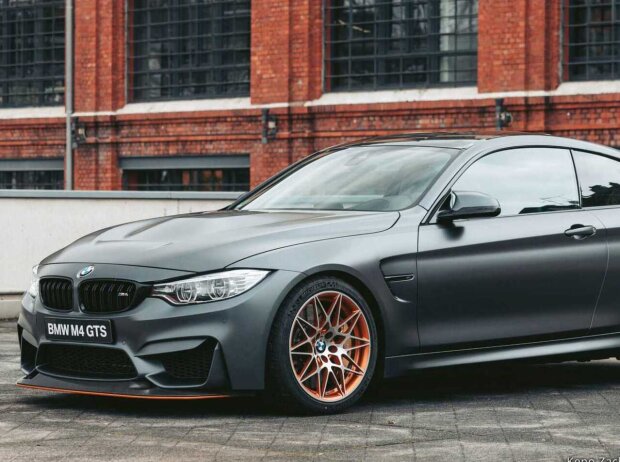 BMW M4 GTS (2016) BMW M4 GTS (2016)
