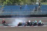 Der Sturz von Alex Lowes und Loris Baz
