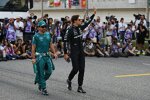 Fernando Alonso (Aston Martin) und George Russell (Mercedes) 