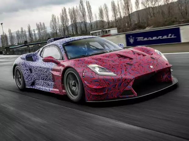 Rollout des Maserati MC20 GT2 in Varano Titel-Bild zur News: Rollout des Maserati MC20 GT2 in Varano
