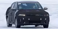 Bild zum Inhalt: Kia Rio: Neuauflage als Limousine erwischt